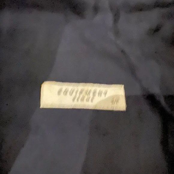 Tunic - Picture 1 of 3